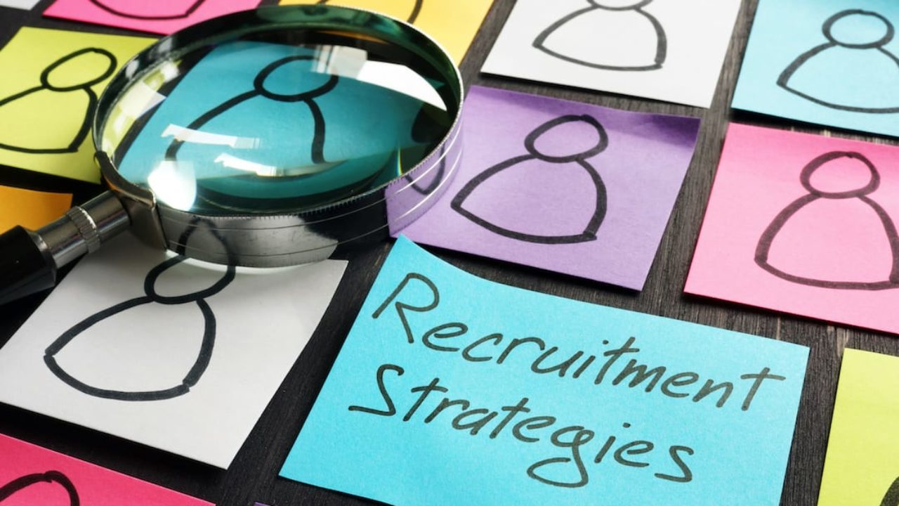 13 Top Recruiting Strategies to Use in 2020 | AIHR Digital